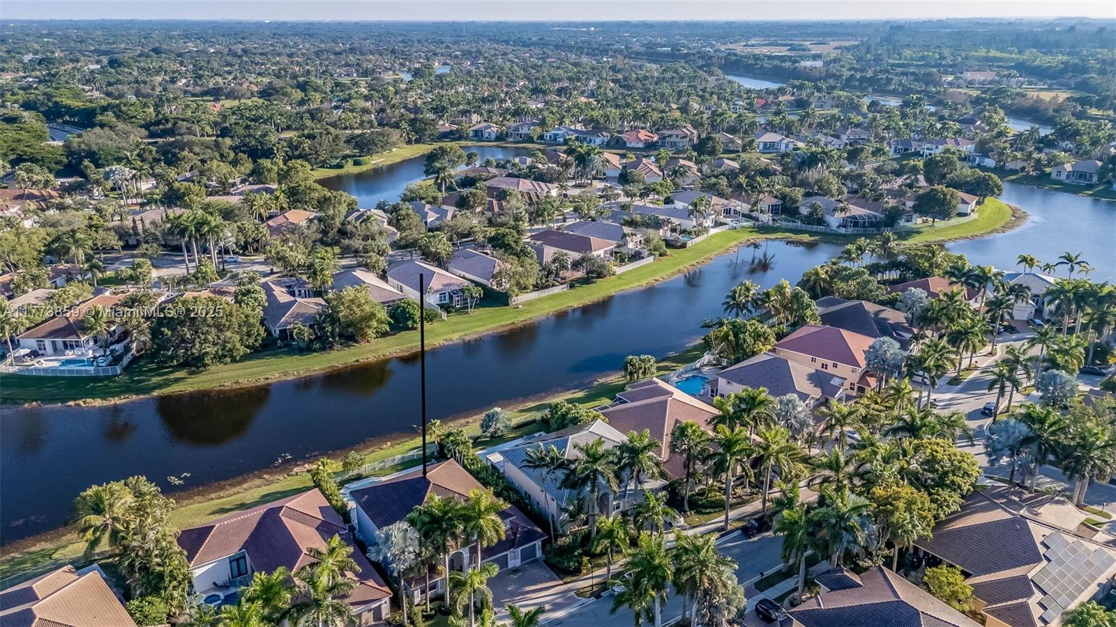 Picture of 2426 Deer Creek Rd, Weston, FL 33327