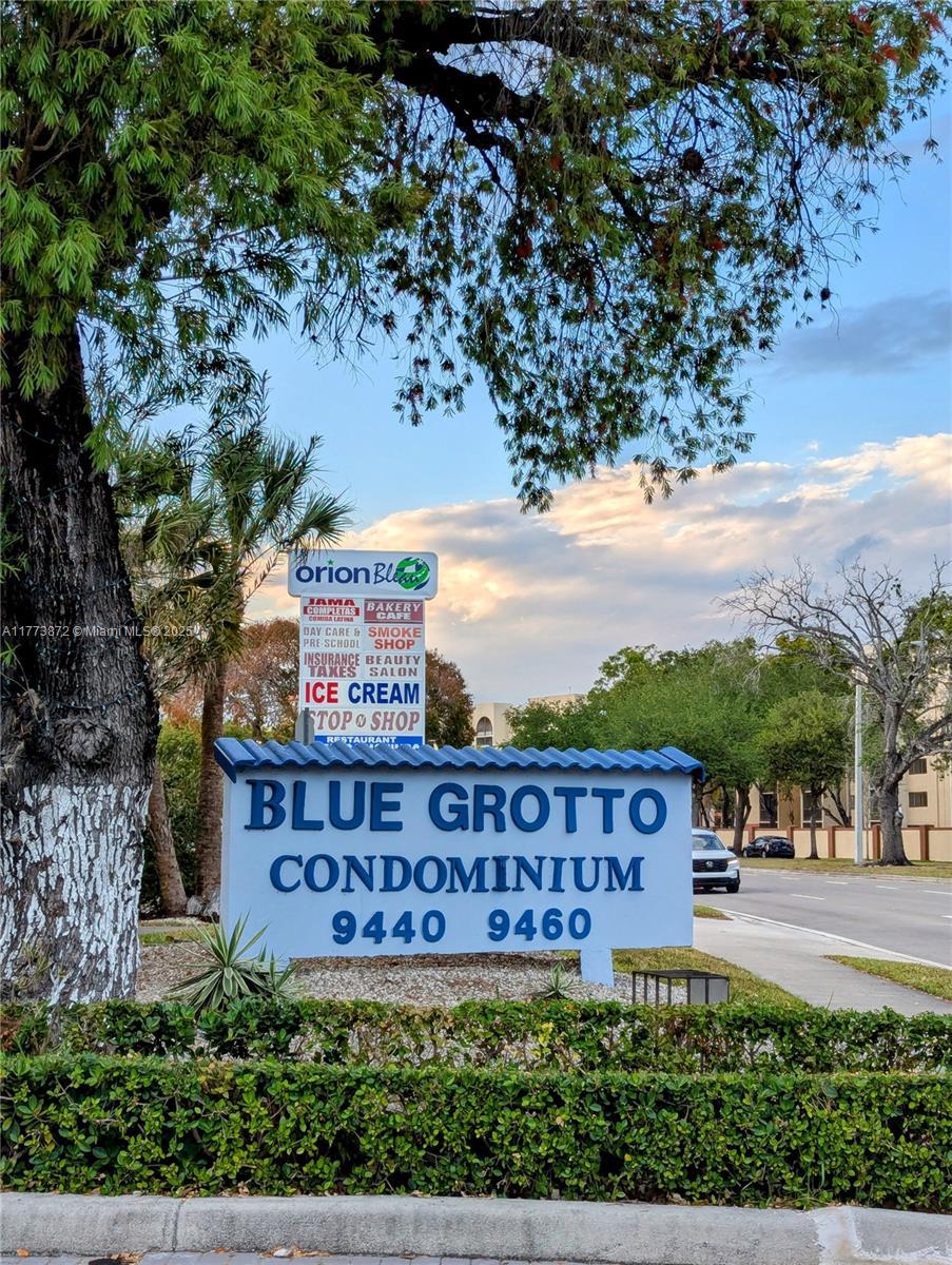 Picture of 9440 Fontainebleau Blvd # 203, Miami, FL 33172