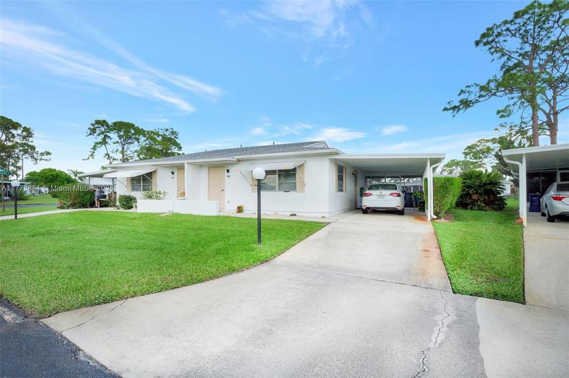 Picture of 42 Pinewood Blvd # 0, Lehigh Acres FL 33936