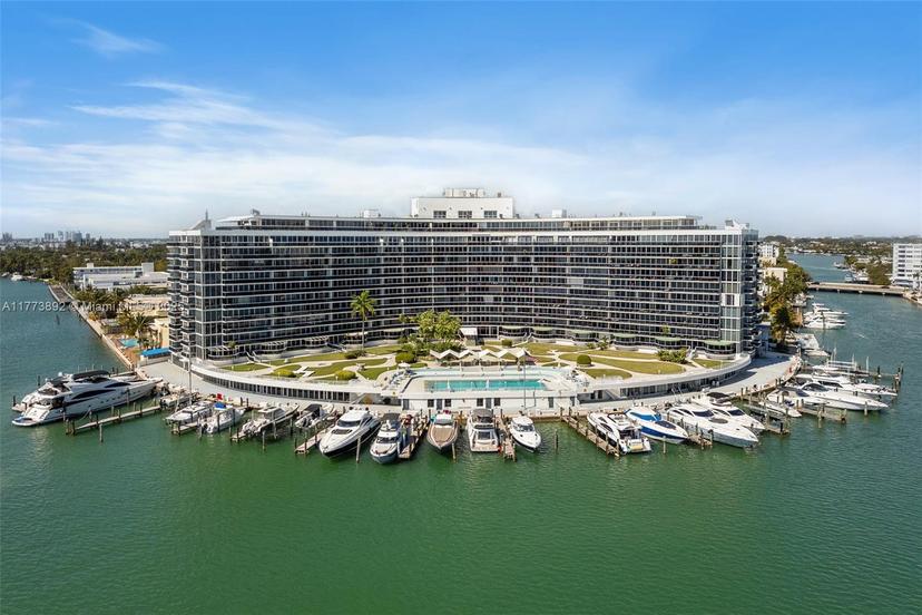 Picture of 900 Bay Dr # 904, Miami Beach FL 33141