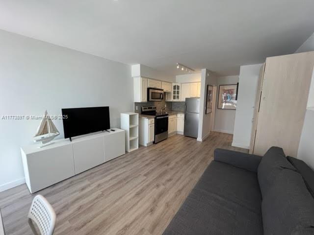Picture of 4228 N Ocean Dr # 17, Lauderdale By The Sea FL 33308