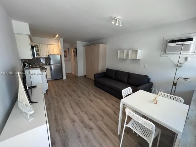 Picture of 4228 N Ocean Dr # 17, Lauderdale By The Sea FL 33308