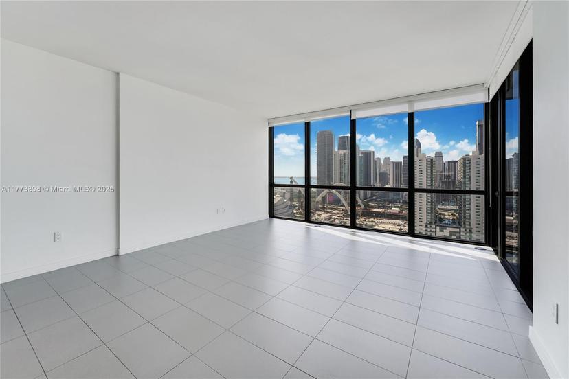 Picture of 1600 NE 1St Ave # 2810, Miami FL 33132