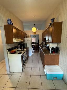 Picture of 9848 Nob Hill Court # 9848, Sunrise, FL 33351