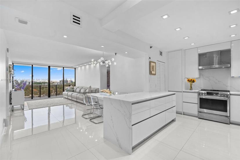 Picture of 9455 Collins Ave # 703, Surfside FL 33154