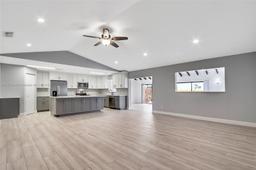Picture of 123 Stillwater Cir, Jupiter, FL 33458