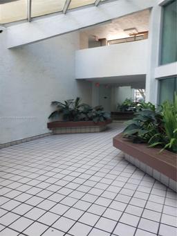 Picture of 11800 SW 18Th St # 4, Miami, FL 33175