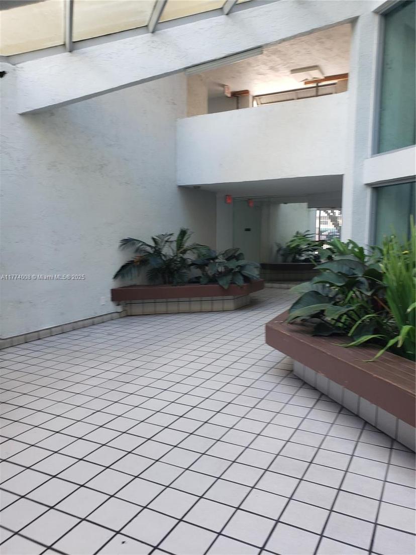 Picture of 11800 SW 18Th St # 4, Miami FL 33175