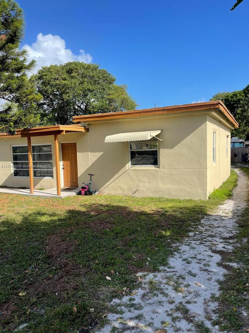Picture of 2801 Mayo St, Hollywood FL 33020