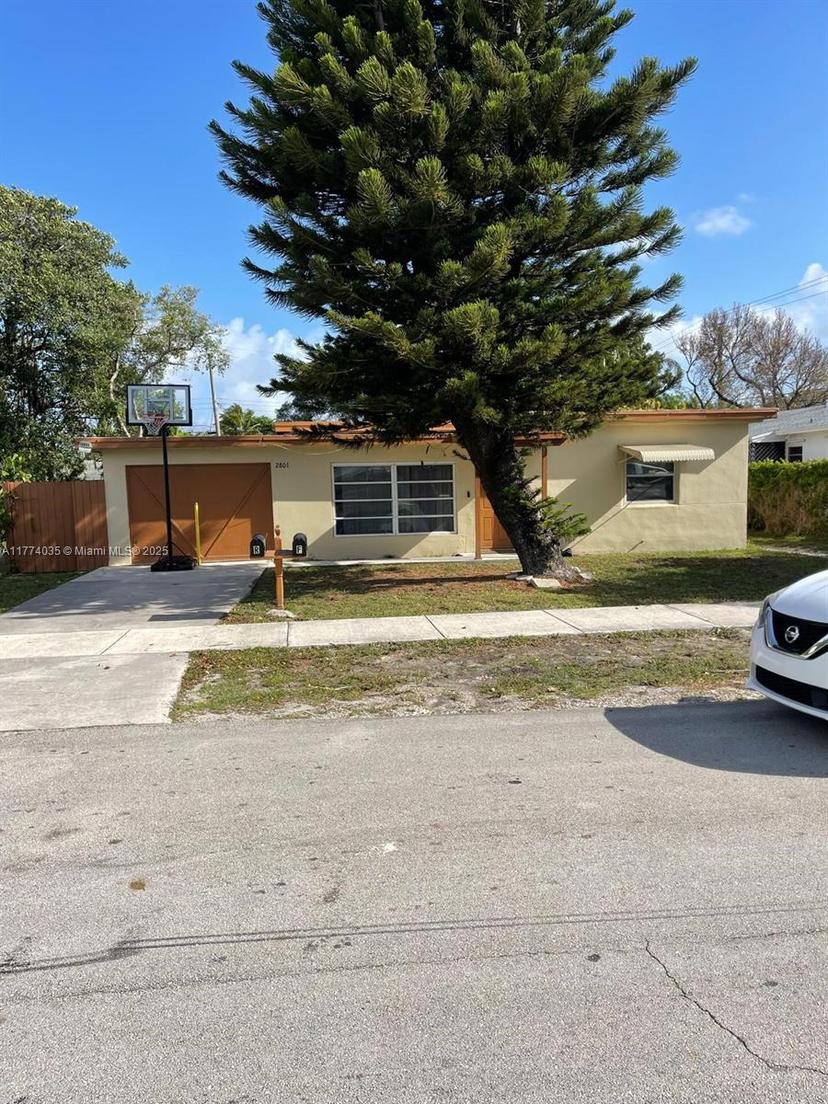 Picture of 2801 Mayo St, Hollywood FL 33020