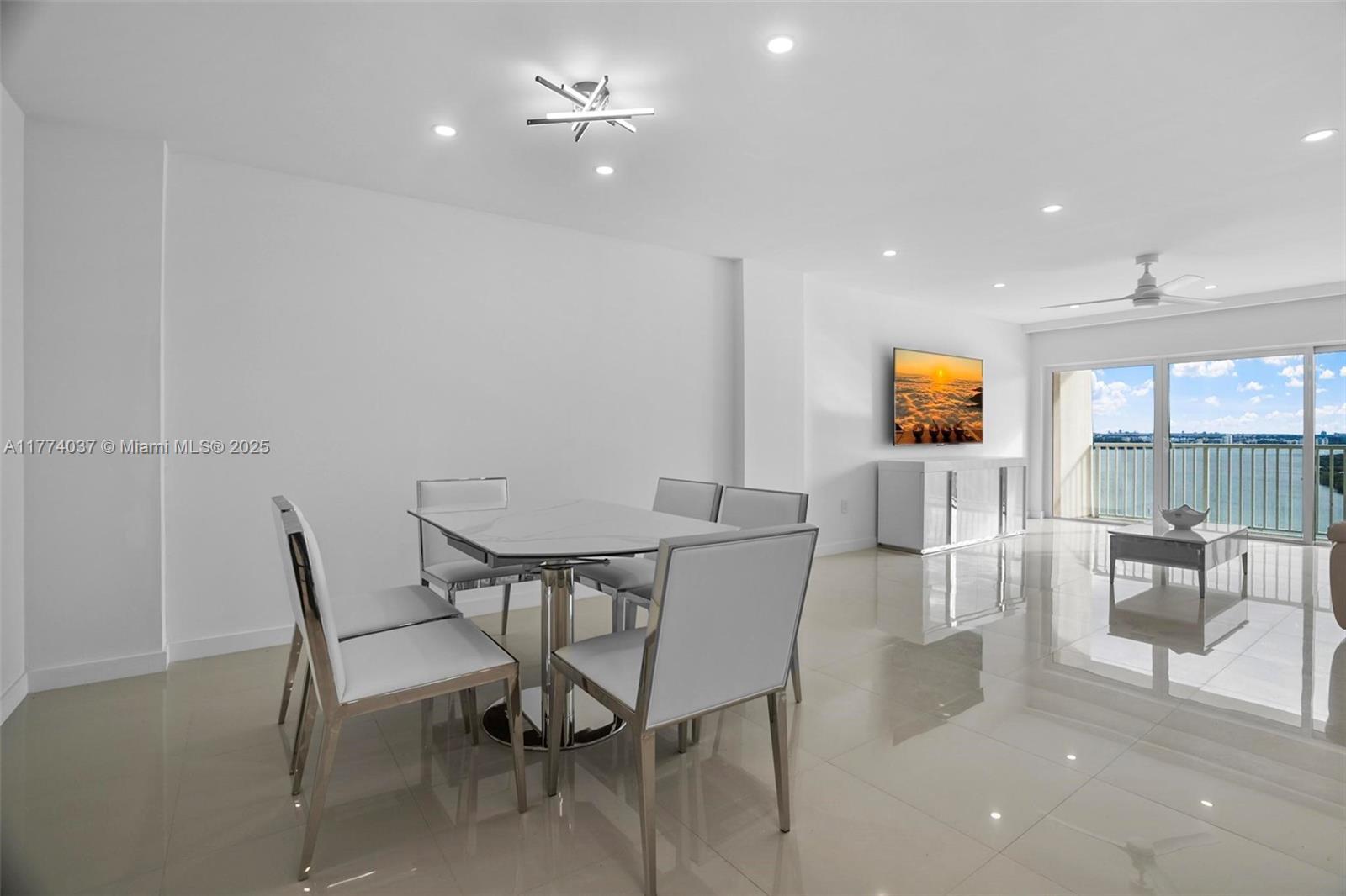 Picture of 300 Bayview Dr # 2108, Sunny Isles Beach, FL 33160