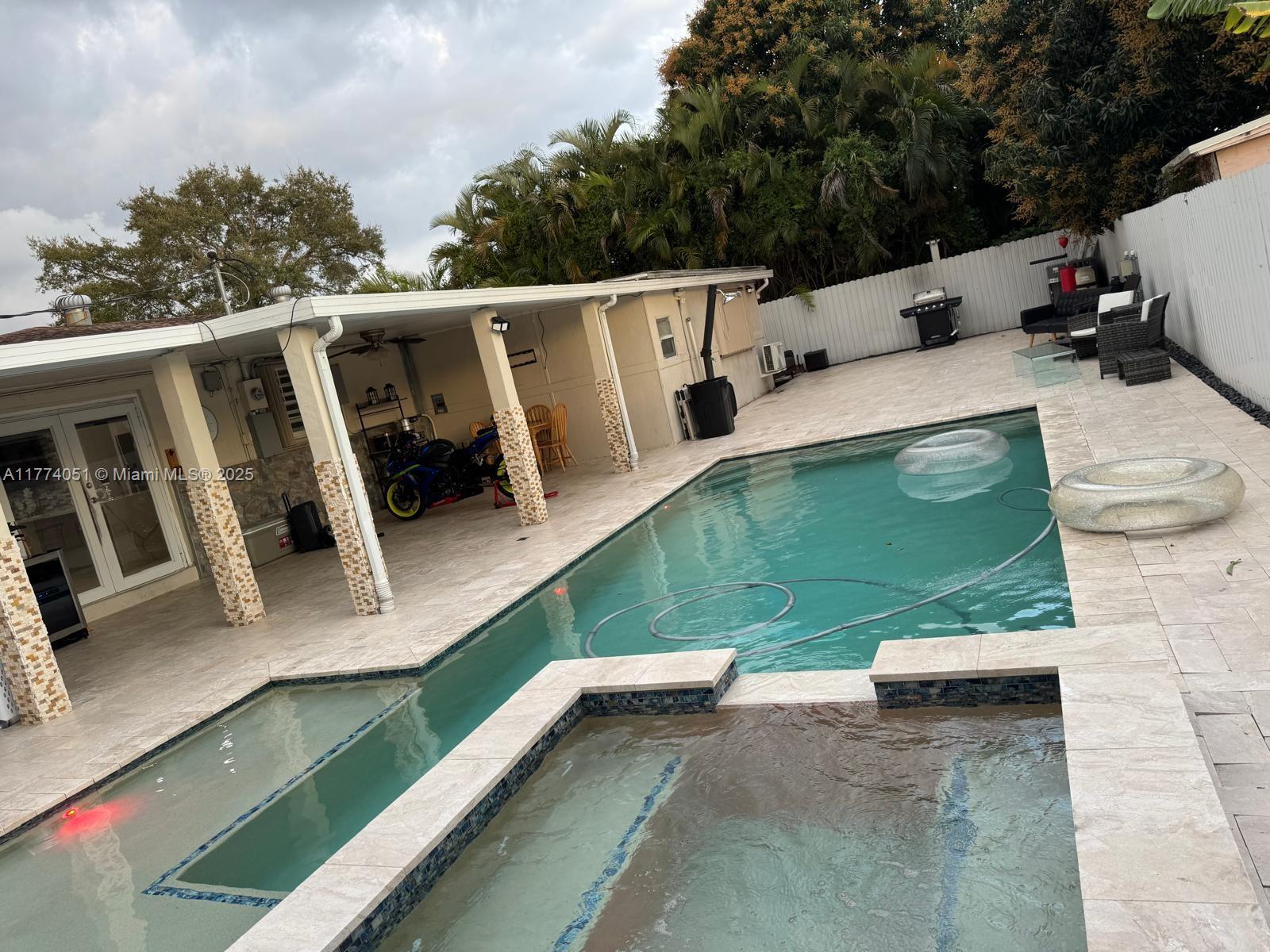 Picture of 3360 NW 171St Ter, Miami Gardens, FL 33056