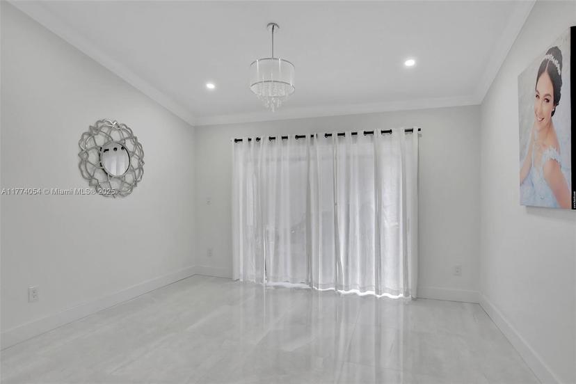 Picture of 15122 NW 91St Ct, Miami Lakes FL 33018