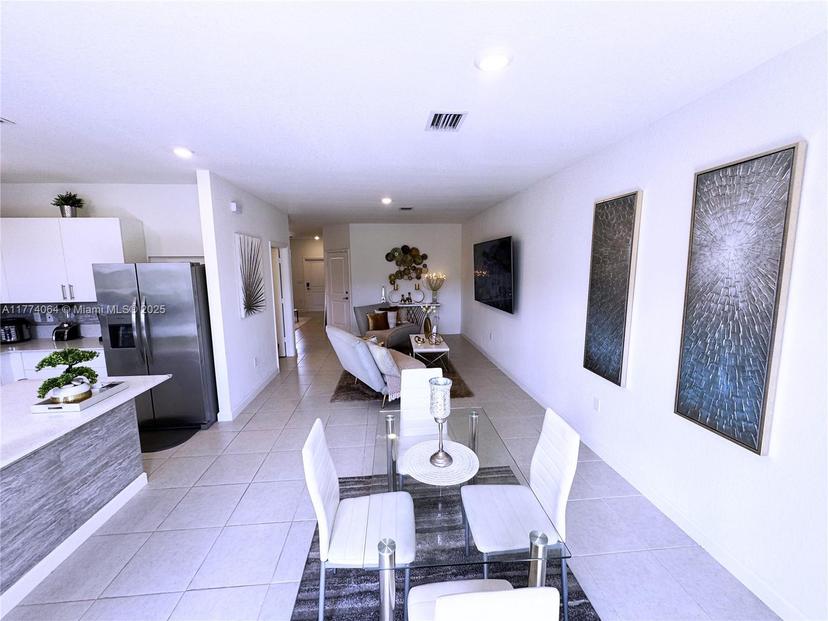 Picture of 5534 NW 27Th Pl # 1, Lauderhill FL 33313