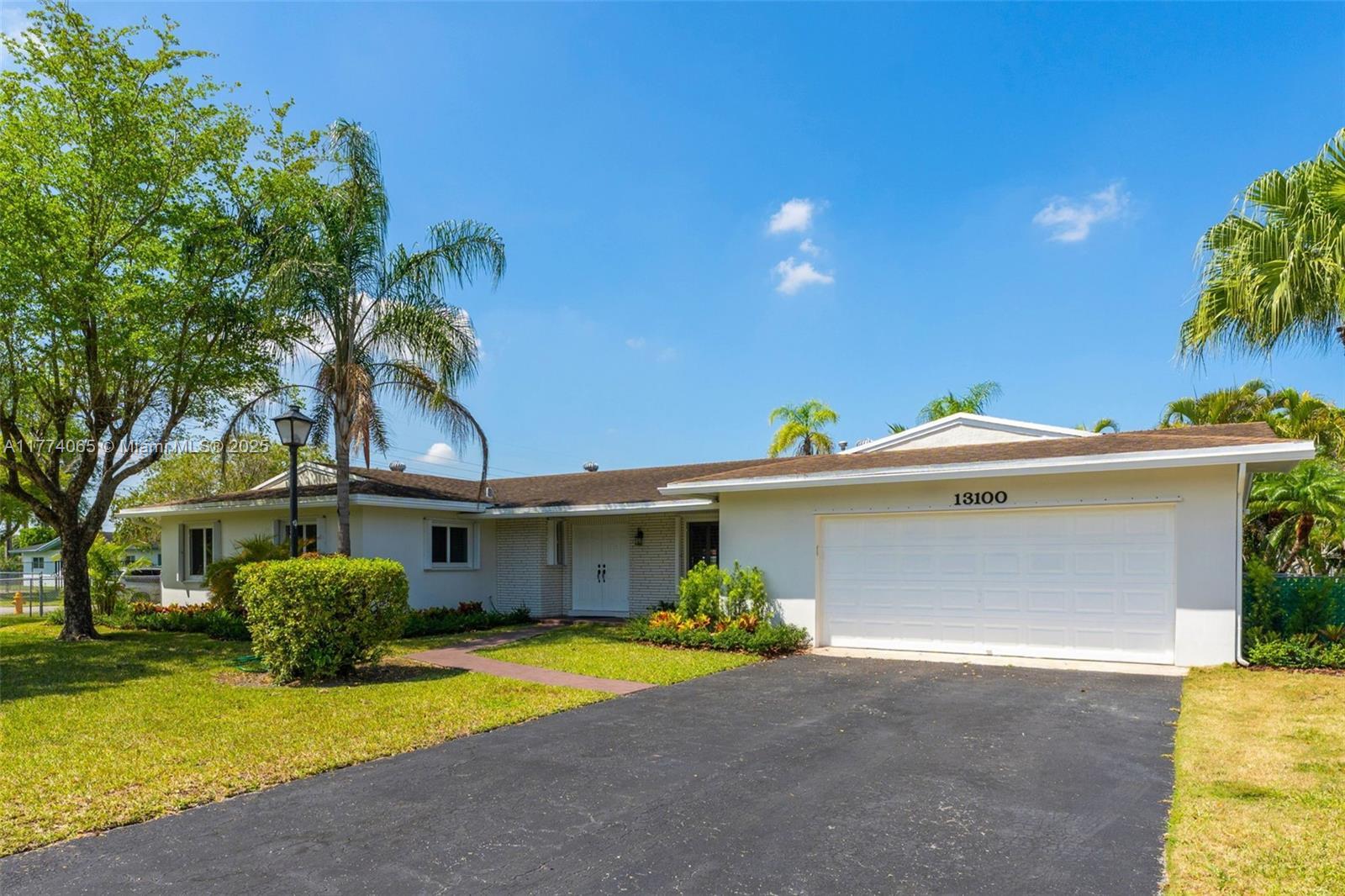 Picture of 13100 SW 108Th Ct, Miami, FL 33176