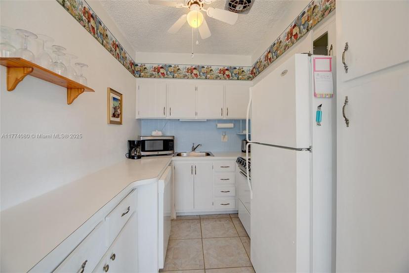 Picture of 815 SW 11Th Ave # 1G, Hallandale Beach FL 33009