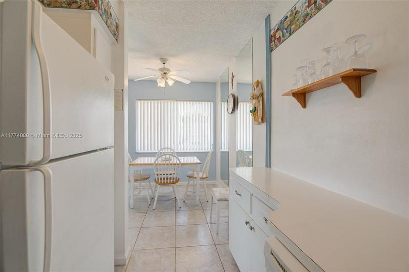 Picture of 815 SW 11Th Ave # 1G, Hallandale Beach FL 33009