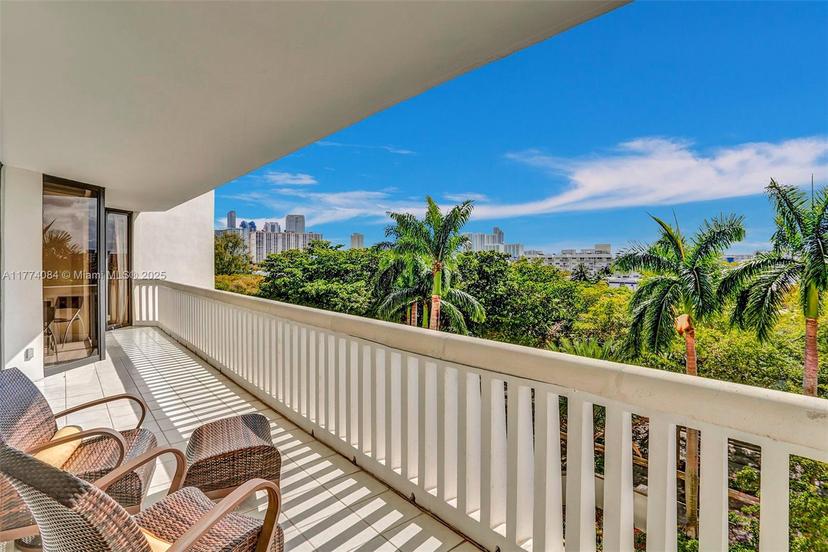 Picture of 2000 Island Blvd # 503, Aventura FL 33160