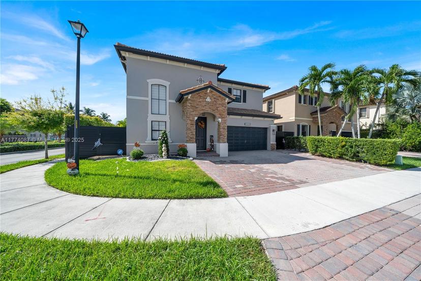 Picture of 15504 SW 116Th Ter, Miami FL 33196