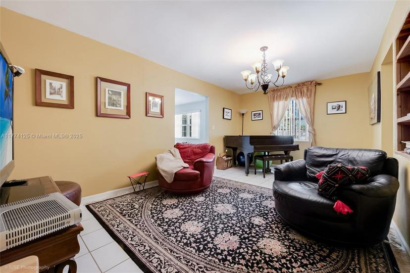 Picture of 9500 SW 79Th St, Miami FL 33173