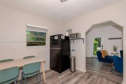 Picture of 250 NW 14Th Way, Dania Beach, FL 33004