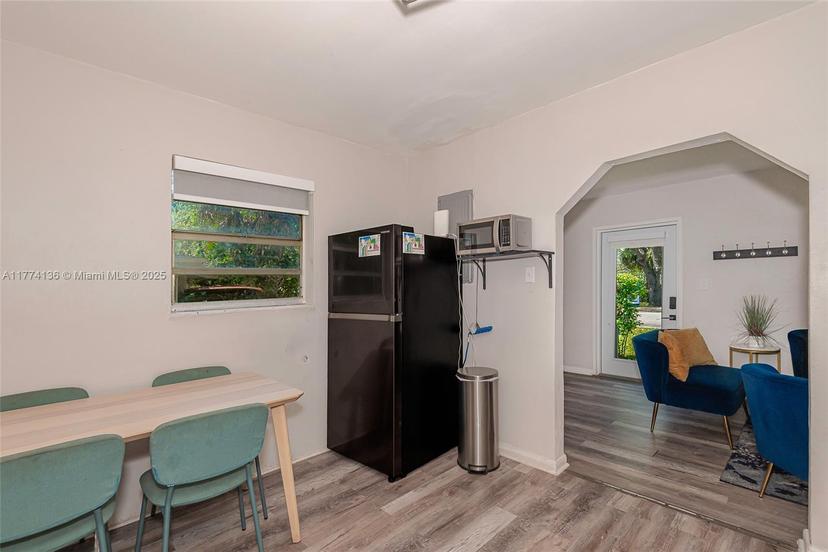 Picture of 250 NW 14Th Way, Dania Beach FL 33004