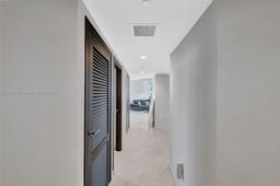 Picture of 1000 Brickell Plz # 2812, Miami, FL 33131