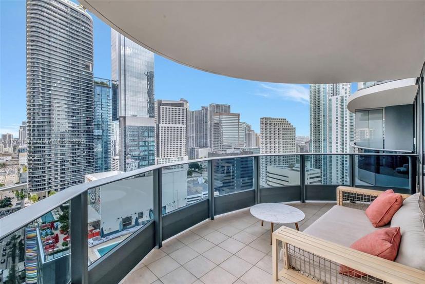 Picture of 1000 Brickell Plz # 2812, Miami FL 33131