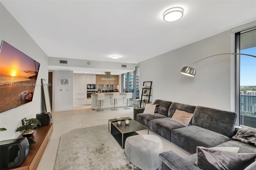 Picture of 1000 Brickell Plz # 2812, Miami FL 33131