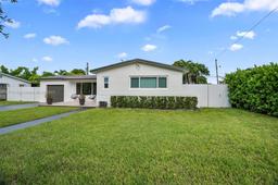 Picture of 9321 Nassau Dr, Cutler Bay, FL 33189