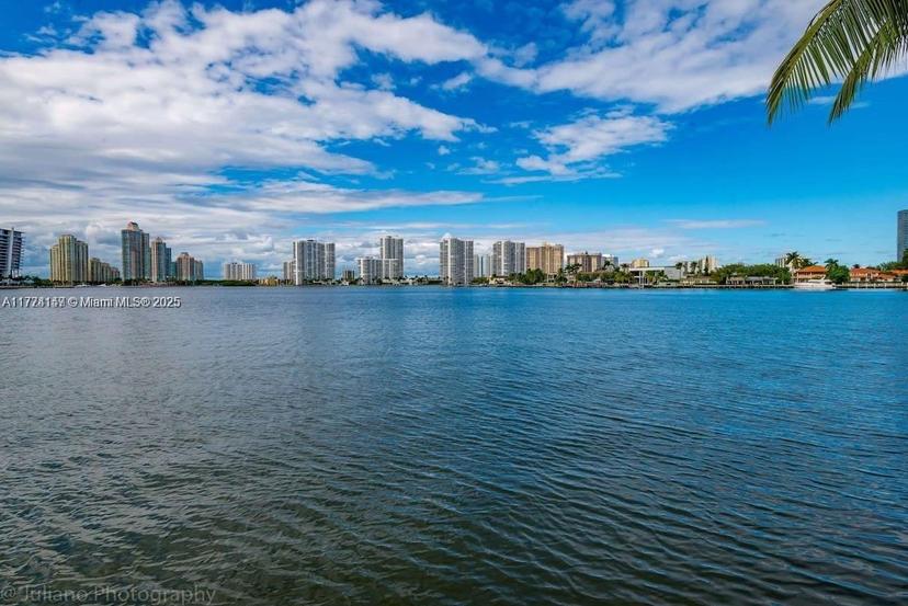 Picture of 18260 N Bay Rd # 316, Sunny Isles Beach FL 33160