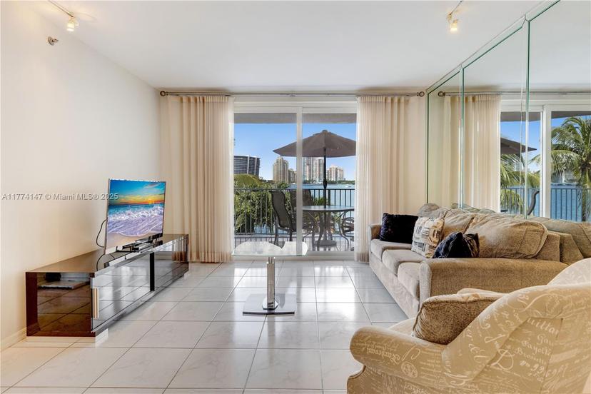 Picture of 18260 N Bay Rd # 316, Sunny Isles Beach FL 33160