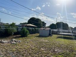 Picture of 3310 NW 172Nd Ter, Miami Gardens, FL 33056