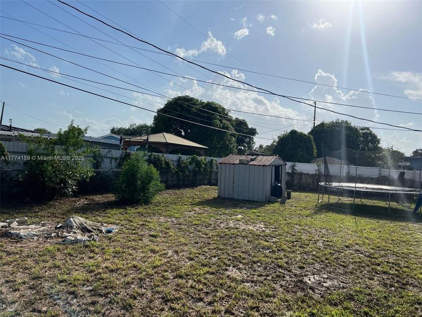 Picture of 3310 NW 172Nd Ter, Miami Gardens FL 33056