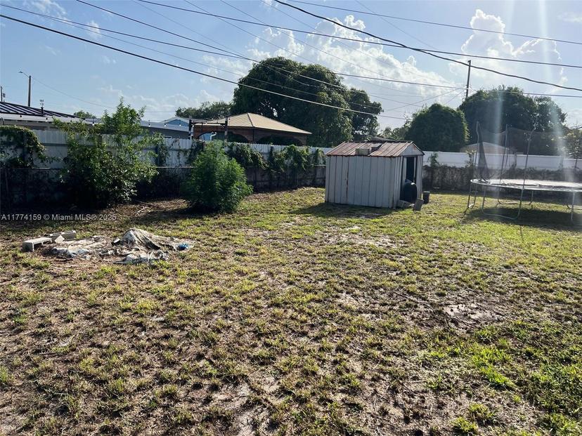 Picture of 3310 NW 172Nd Ter, Miami Gardens FL 33056