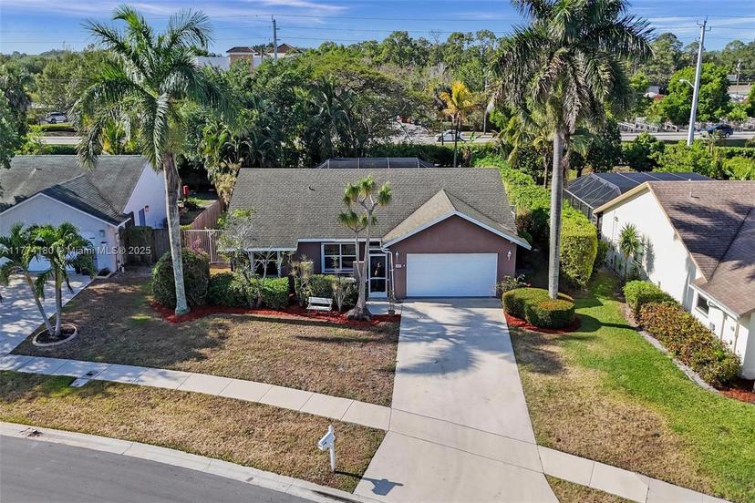 Picture of 8372 Blue Cypress Dr, Lake Worth FL 33467