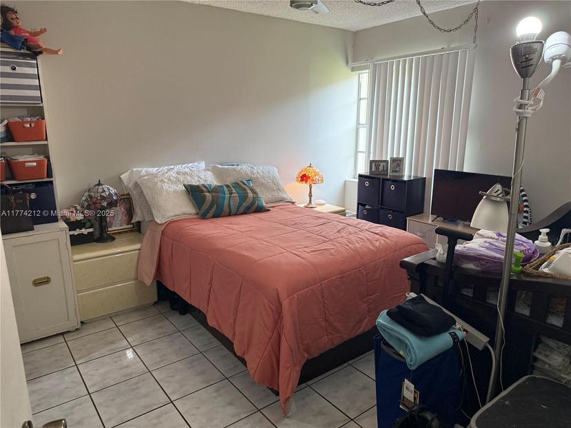 Picture of 9390 W Flagler St # 109A, Miami FL 33174