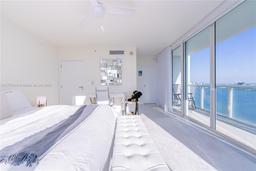 Picture of 665 NE 25Th St # 2301, Miami, FL 33137