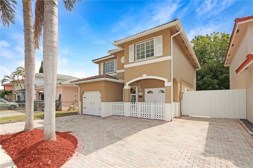 Picture of 1097 SE 13Th Ter, Homestead FL 33035