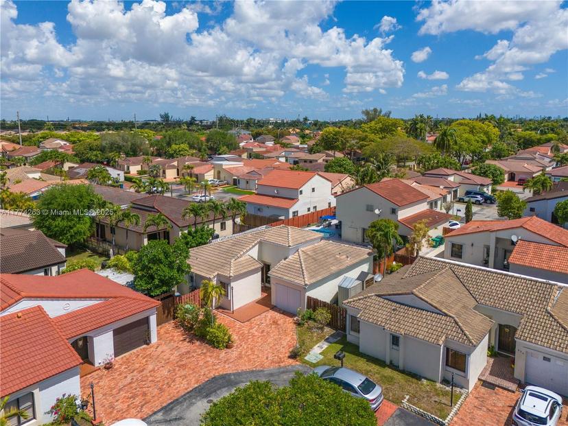 Picture of 519 SW 88Th Pl E, Miami FL 33174