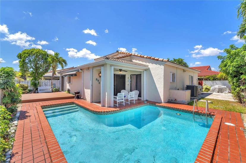 Picture of 519 SW 88Th Pl E, Miami FL 33174