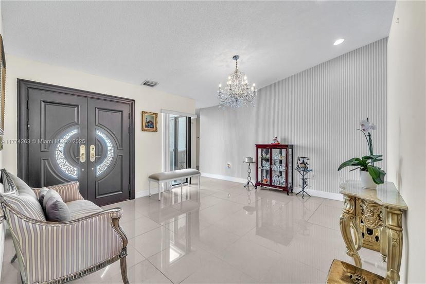 Picture of 519 SW 88Th Pl E, Miami FL 33174
