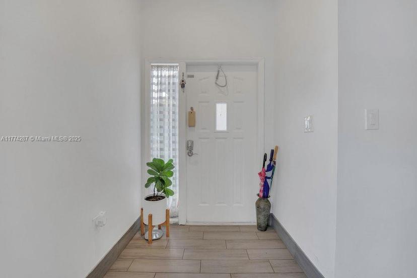 Picture of 9728 SW 142Nd Pl # 9728, Miami FL 33186