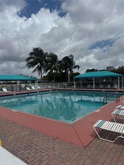 Picture of 1661 SE 29Th Ct # 108, Homestead, FL 33035