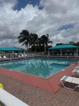 Picture of 1661 SE 29Th Ct # 108, Homestead, FL 33035