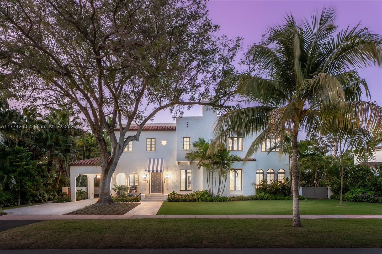 Picture of 1225 N Greenway Dr, Coral Gables, FL 33134