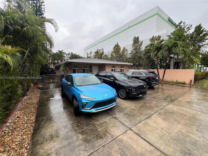 Picture of 936 SW 68Th Ave, Miami FL 33144