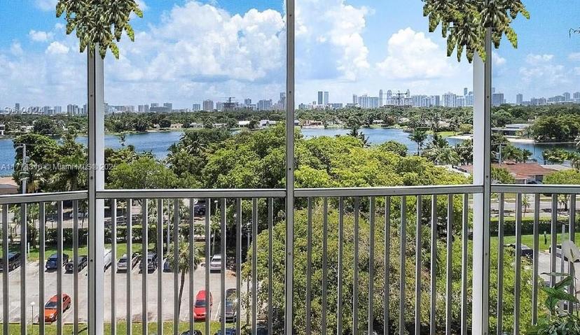 Picture of 1780 NE 191St St # 2, Miami FL 33179