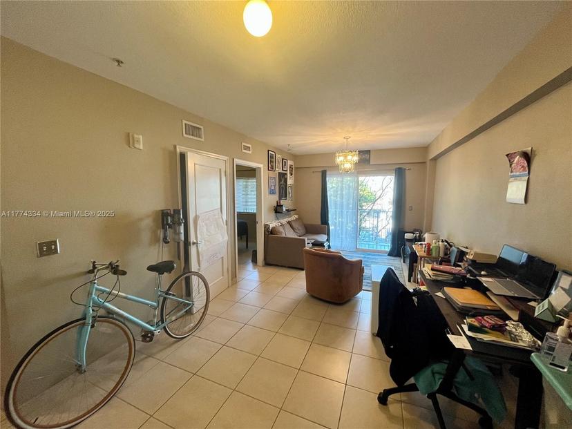 Picture of 2536 NW 24Th St # 3H, Miami FL 33142