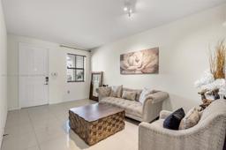 Picture of 10228 NW 88Th Ter # 10228, Doral, FL 33178
